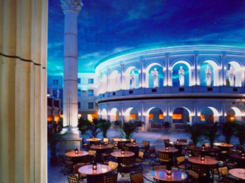 Caesars & Casino